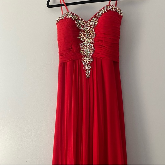 Red, strapless, jeweled prom dress/formal dress - Picture 2 of 12